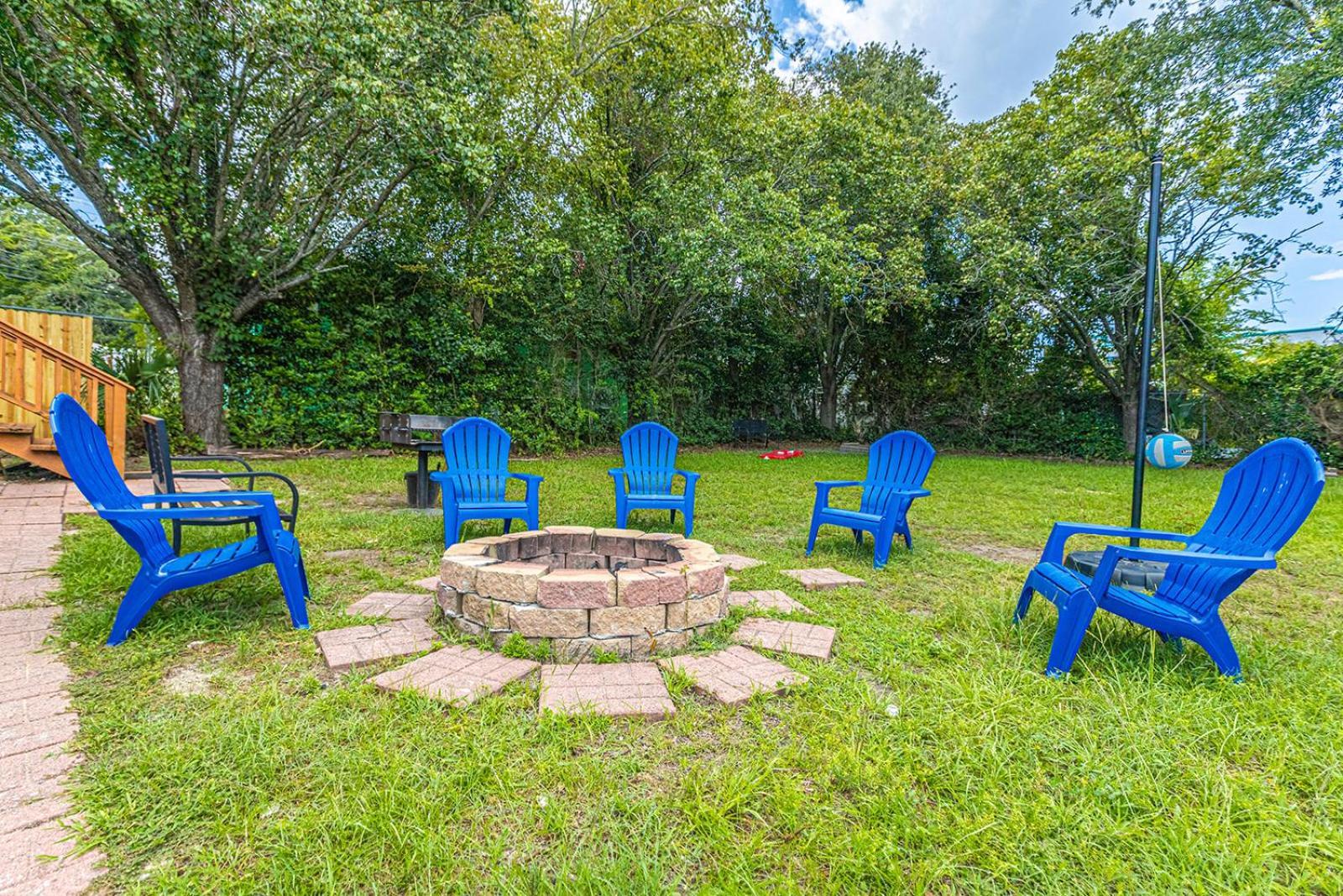 Gorgeous Centrally Located Ocean View 2 King, Huge Private Yard & Deck, Firepit, Bbq, & Game Tables Myrtle Beach Ngoại thất bức ảnh