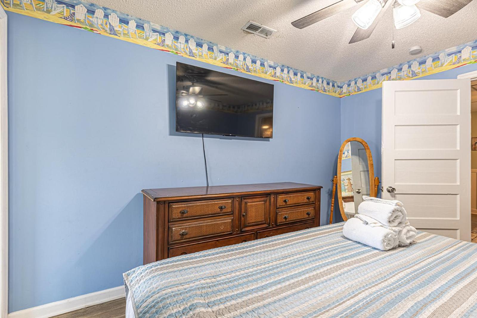 Gorgeous Centrally Located Ocean View 2 King, Huge Private Yard & Deck, Firepit, Bbq, & Game Tables Myrtle Beach Ngoại thất bức ảnh
